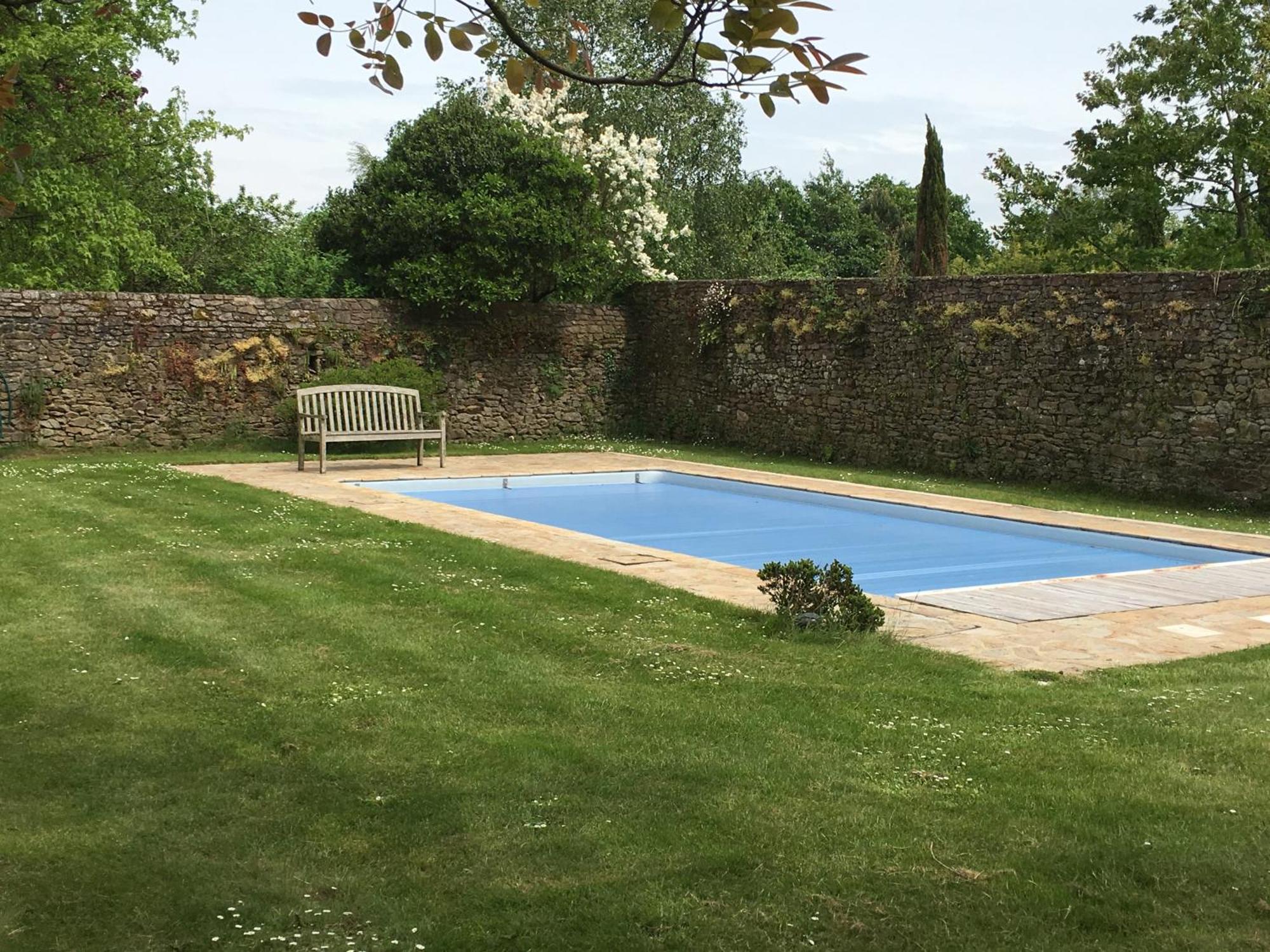 Manoir Des Bords De Rance Bed & Breakfast Plouër-sur-Rance Dış mekan fotoğraf